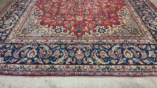 10’3”x14’2” Hand-Knotted Persian Isfahan Area Rug